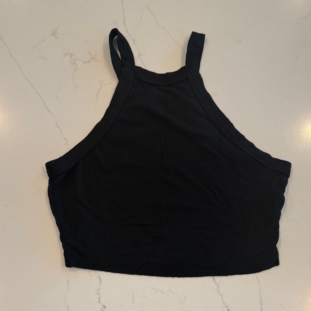 Ribbed Halter Tank - Picture 2 of 2